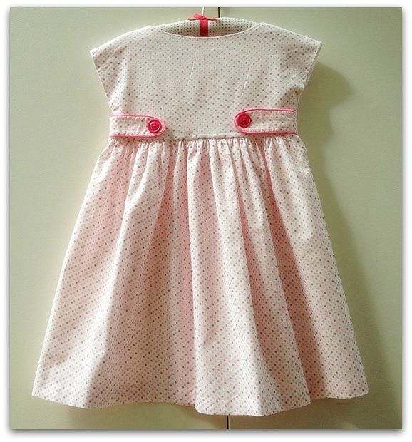 Lizzy dress with dots (7)