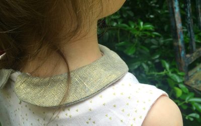 Robe poudrée dorée